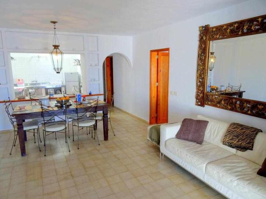 Casa Descanso Con Jacuzzi En Playa Quemada Eksteriør billede